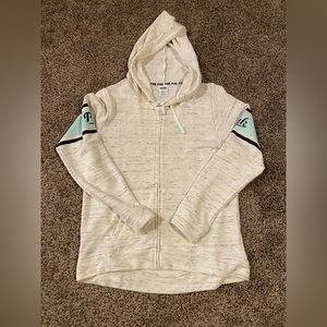 NWT Victoria’s Secret pink zip up hoodie size large, no smoke smells pets